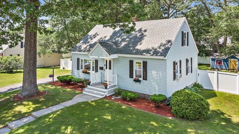 19 Pleasant St Chelmsford MA 01824