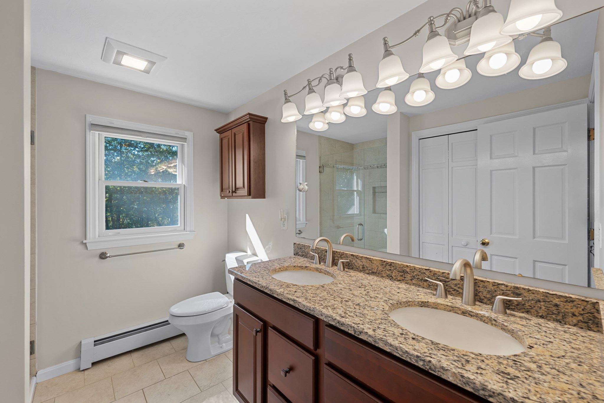 7 Old Salem Cir, Shrewsbury, MA, 7 Old Salem Cir, Shrewsbury, MA Photo #35