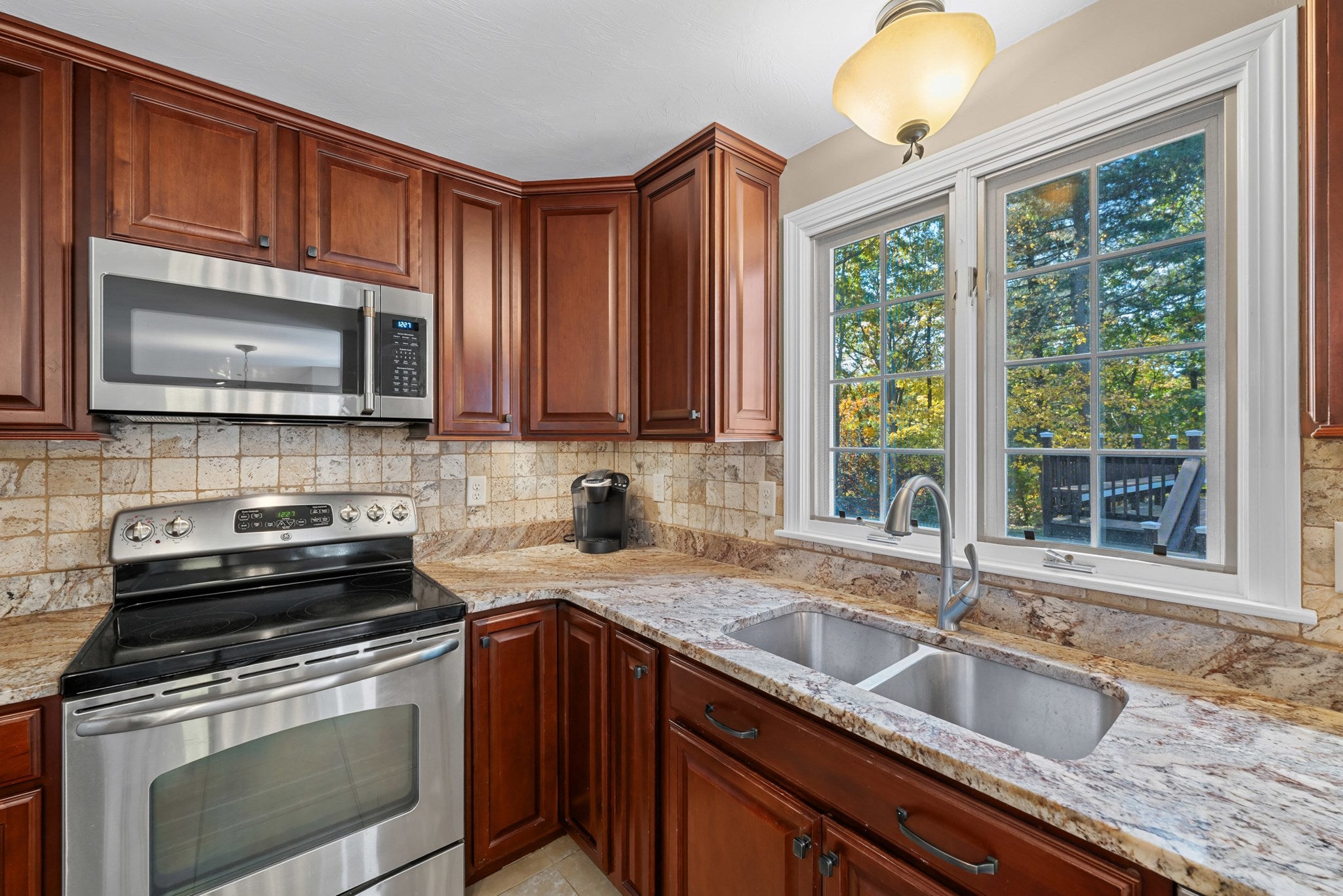 7 Old Salem Cir, Shrewsbury, MA, 7 Old Salem Cir, Shrewsbury, MA Photo #18