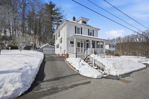 18 Crescent St Montague MA 01349