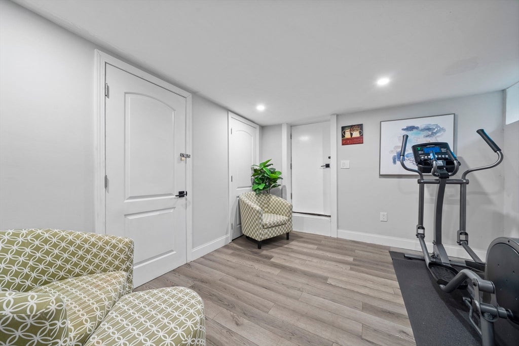 2 Stones Ct, Framingham, MA, 2 Stones Ct, Framingham, MA Photo #20