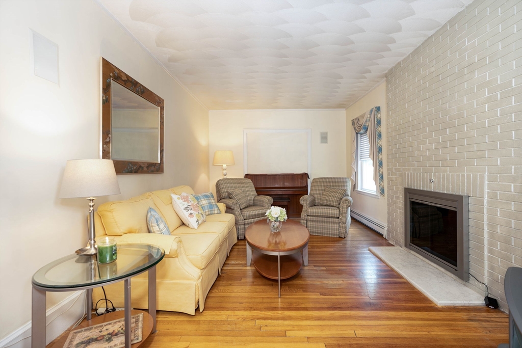 33 Samoset Ave