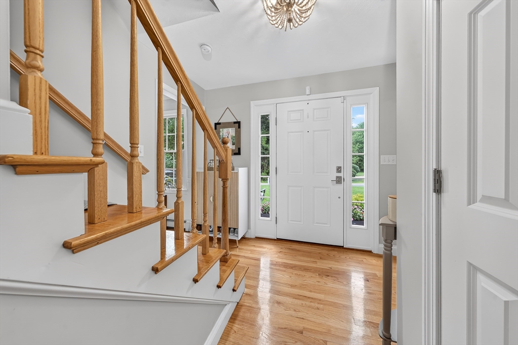 30 Leonard Ln