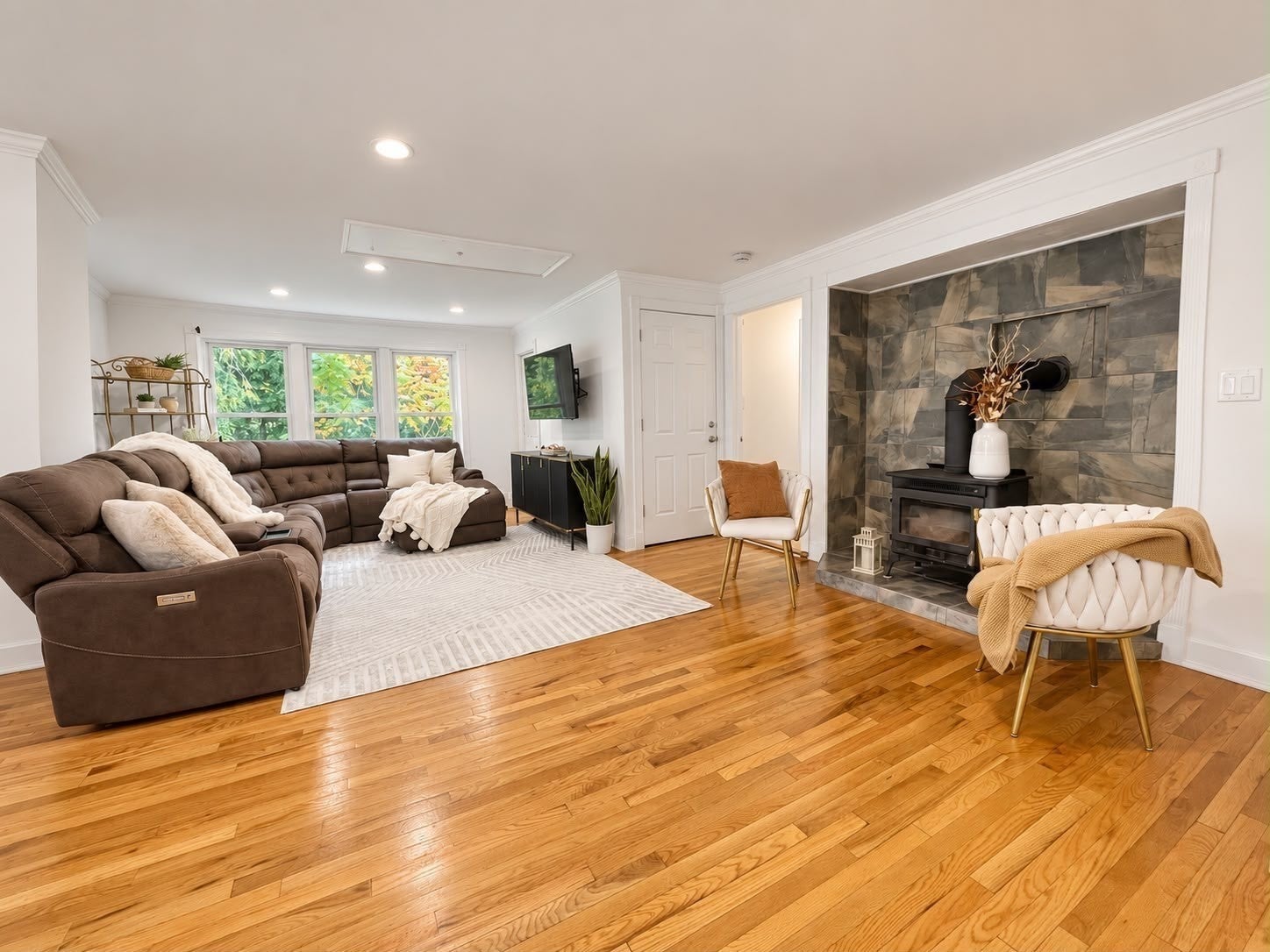 84 City Depot Rd, Charlton, MA Photo #14