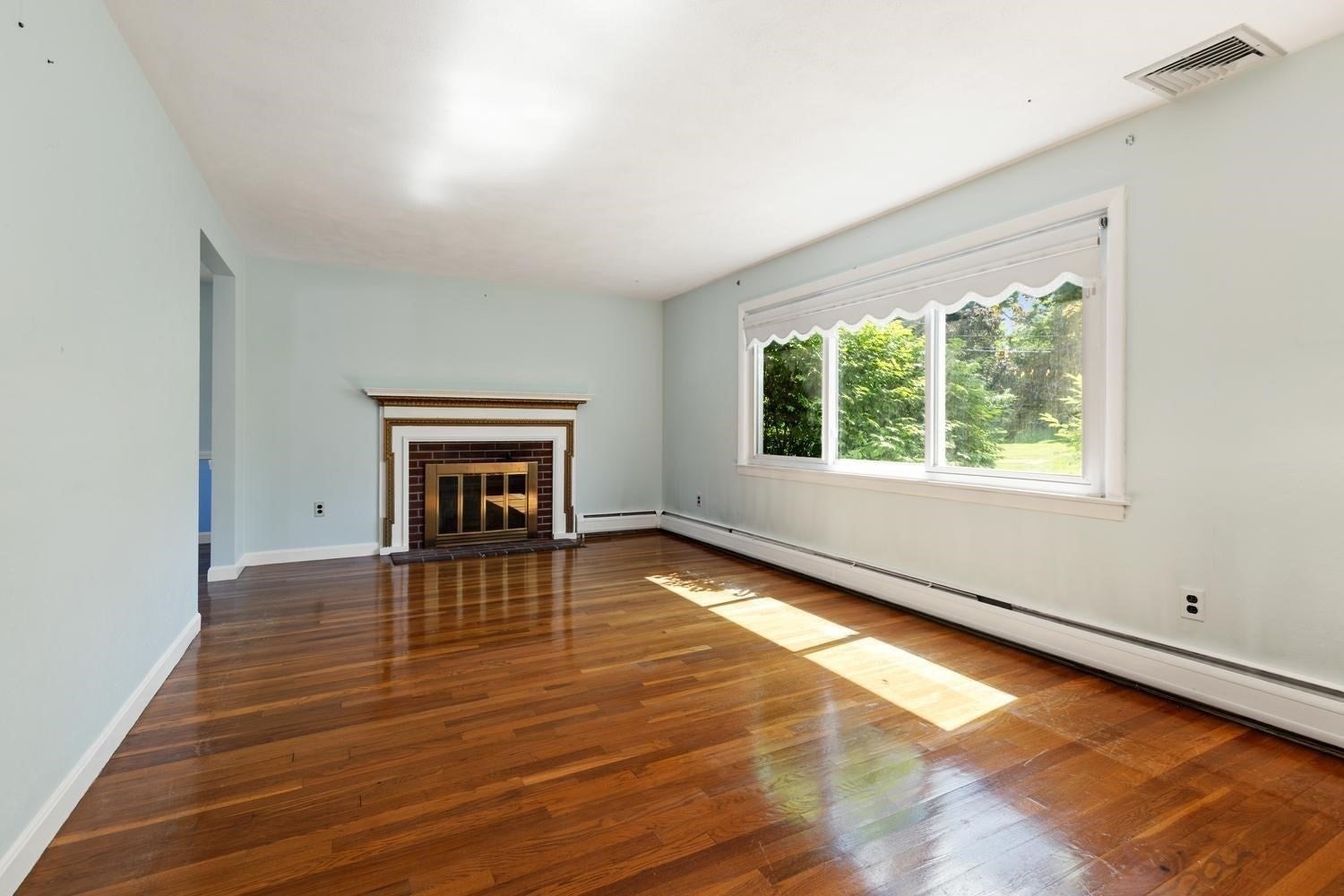 4 Mayflower DR, Stoneham, MA, 4 Mayflower DR, Stoneham, MA Photo #6