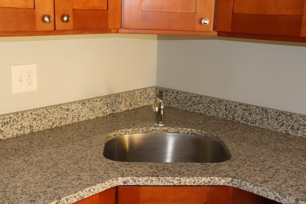 60 Broad St #1, Lynn, MA, 60 Broad St #1, Lynn, MA Photo #10