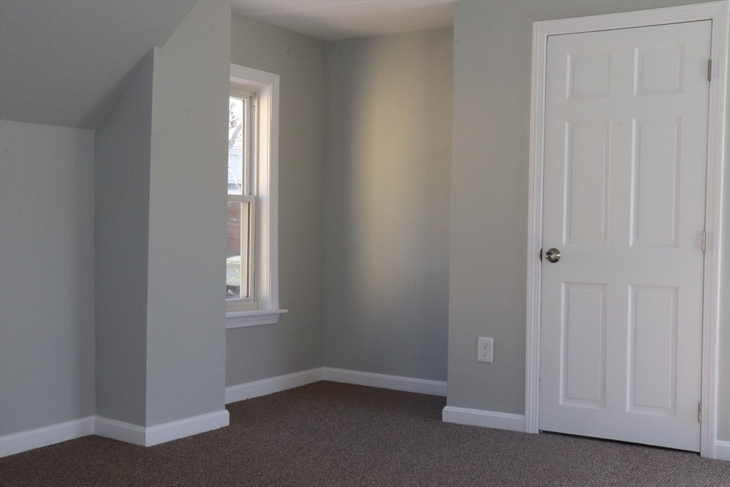 60 Broad St #1, Lynn, MA, 60 Broad St #1, Lynn, MA Photo #4
