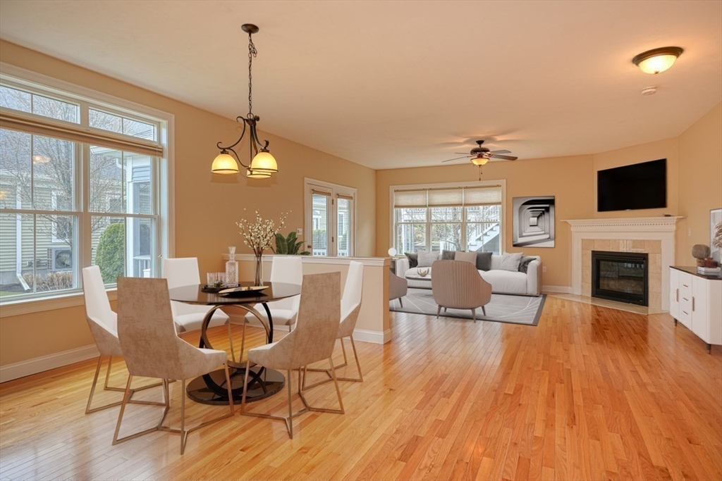 Norfolk, Massachusetts 02056, United States, 2 Bedrooms Bedrooms, ,2 BathroomsBathrooms,Residential,Pending,107049