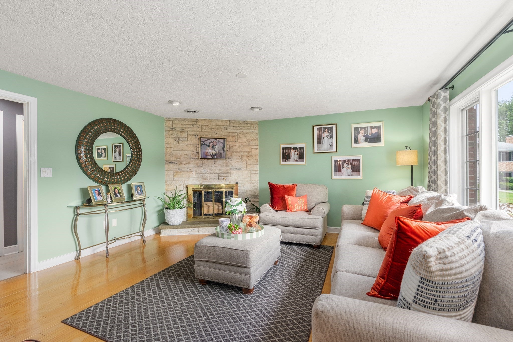 78 Rosewood Drive, Waltham, MA Photo #2