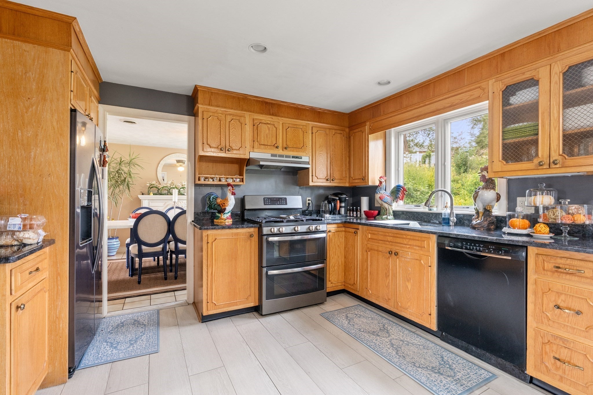 78 Rosewood Drive, Waltham, MA Photo #20