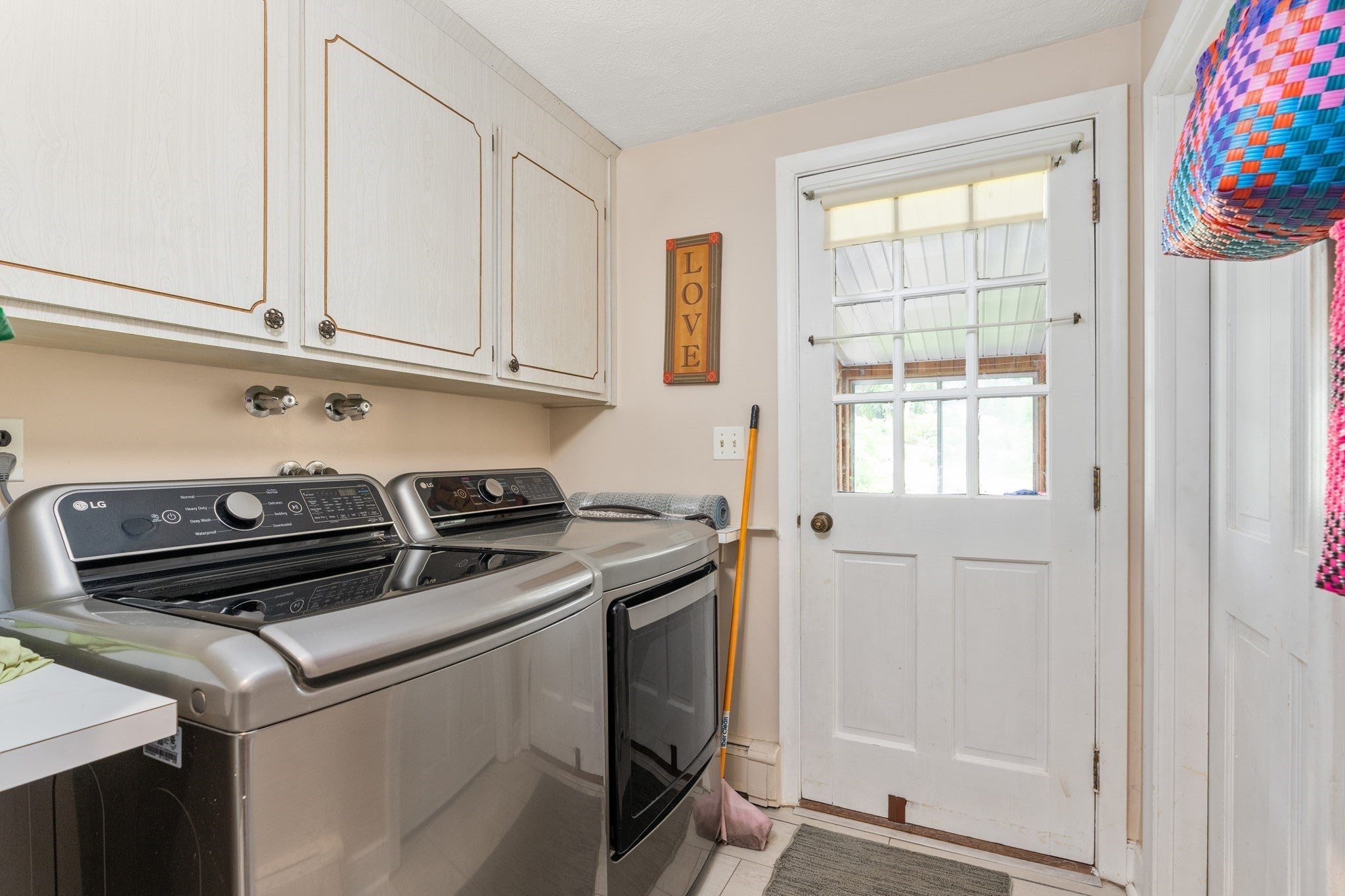 78 Rosewood Drive, Waltham, MA Photo #23