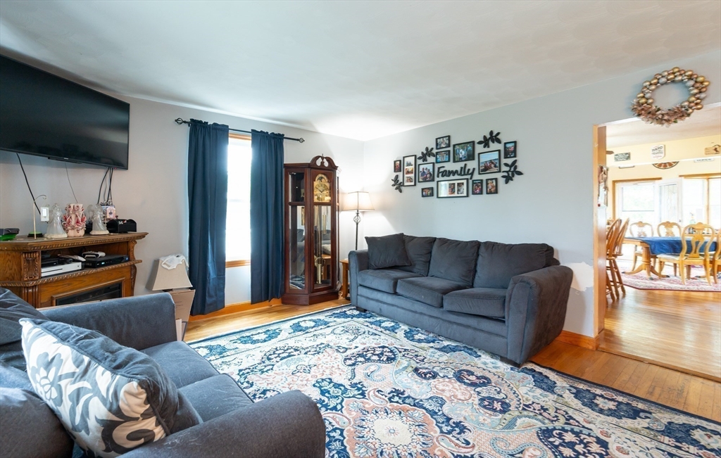 126 Forest Park Rd