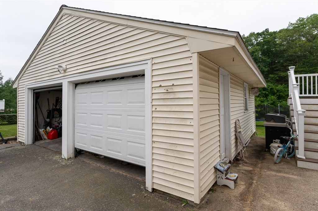 126 Forest Park Rd