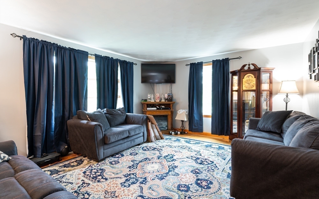 126 Forest Park Rd