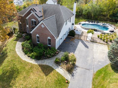 1 Valley View Dr Grafton MA 01536