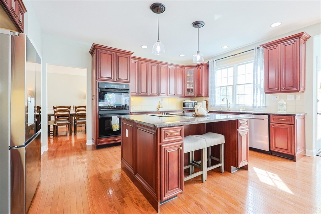 1 Valley View Dr