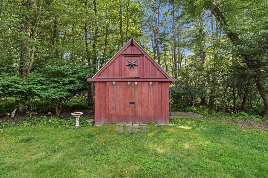 100 Pine St, Douglas, MA, 100 Pine St, Douglas, MA Photo #36