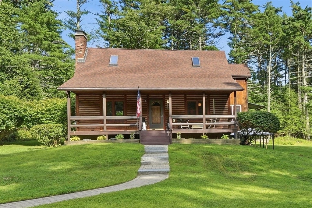 100 Pine St, Douglas, MA, 100 Pine St, Douglas, MA Photo #1