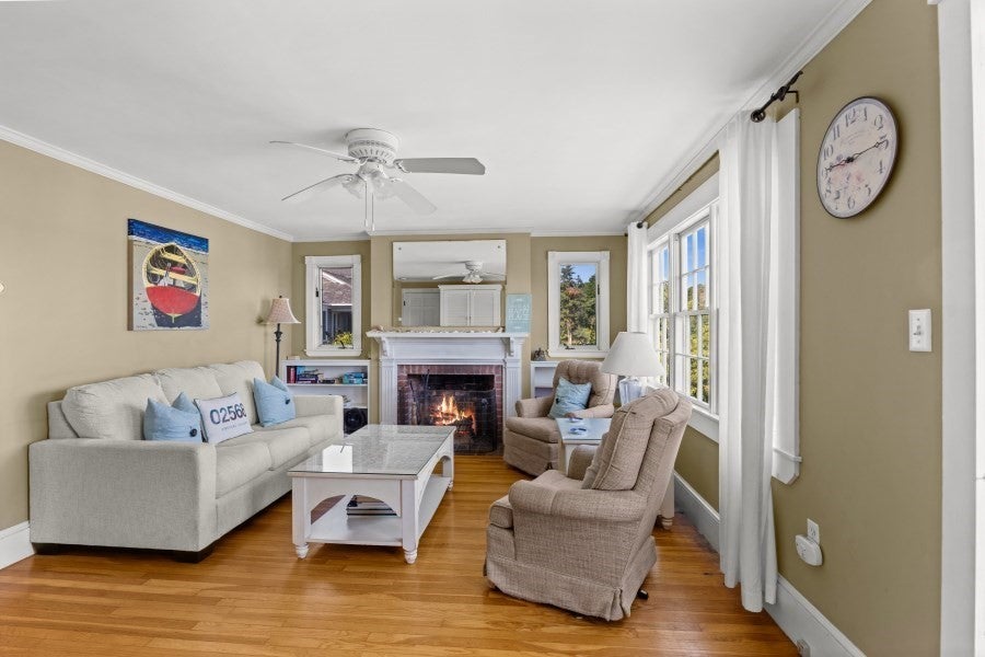 36 Hines Point Rd, Tisbury, MA, 36 Hines Point Rd, Tisbury, MA Photo #27