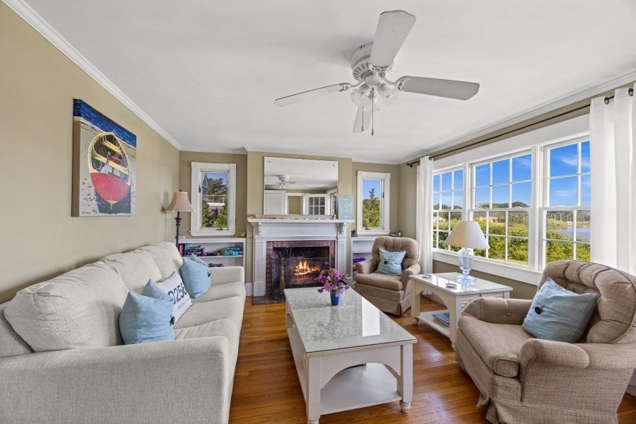 36 Hines Point Rd, Tisbury, MA, 36 Hines Point Rd, Tisbury, MA Photo #21