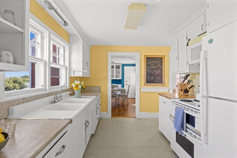 36 Hines Point Rd, Tisbury, MA, 36 Hines Point Rd, Tisbury, MA Photo #19