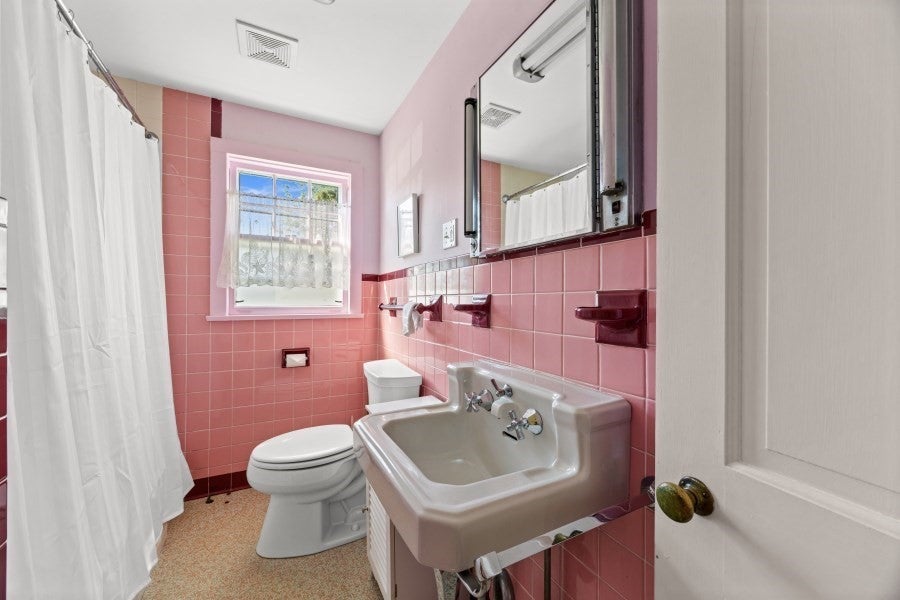 36 Hines Point Rd, Tisbury, MA, 36 Hines Point Rd, Tisbury, MA Photo #30
