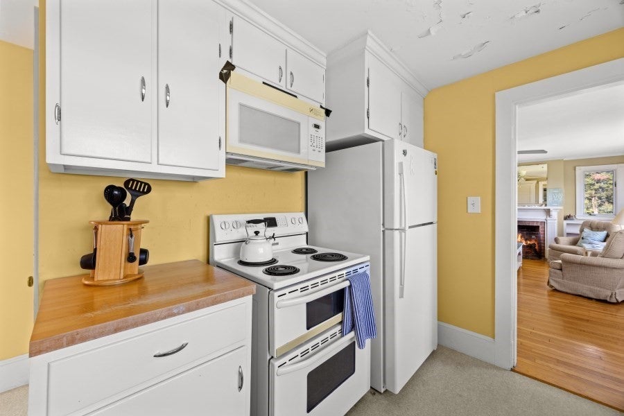 36 Hines Point Rd, Tisbury, MA, 36 Hines Point Rd, Tisbury, MA Photo #17