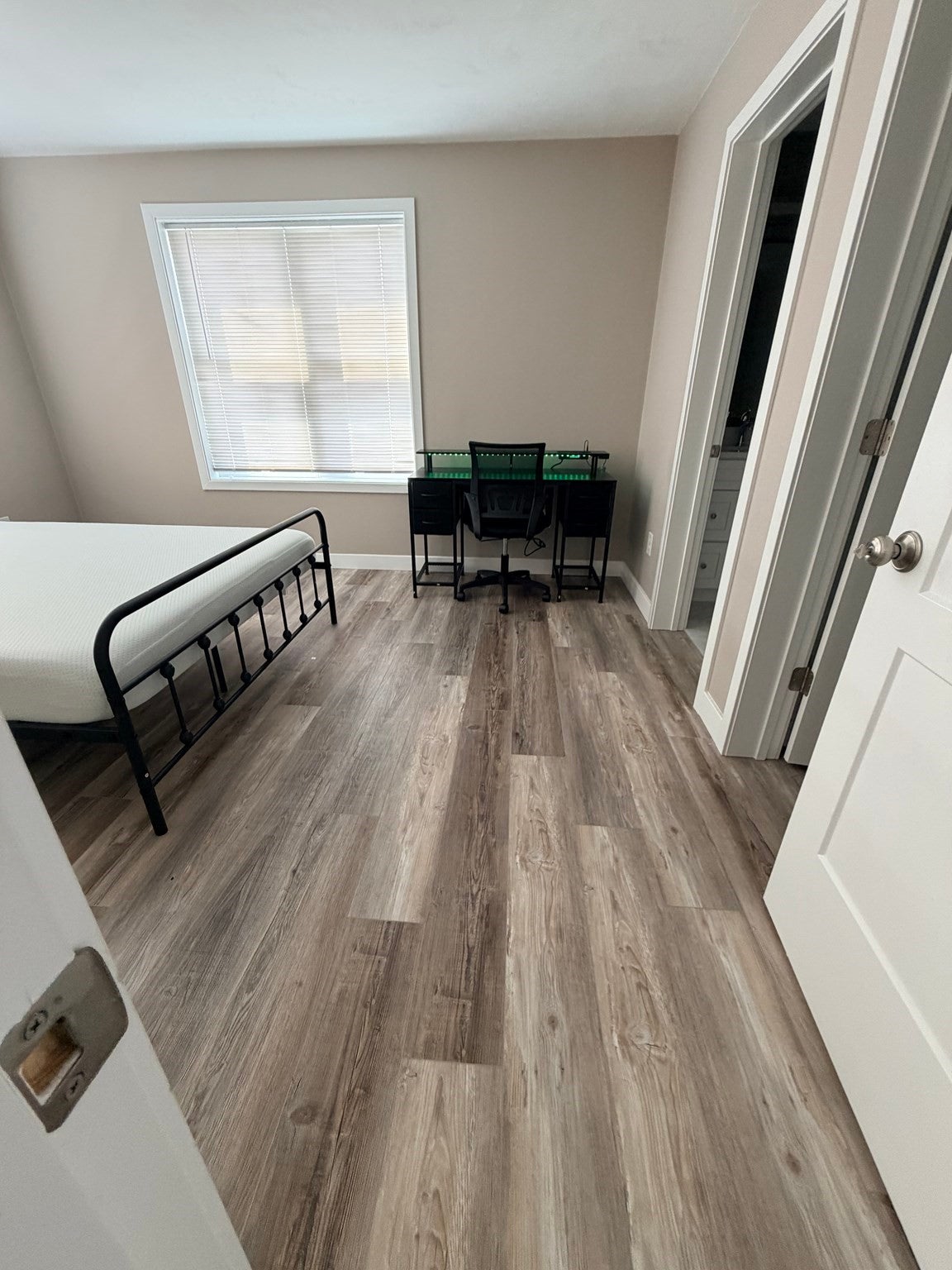 60 Richards St #A, Worcester, MA, 60 Richards St #A, Worcester, MA Photo #10