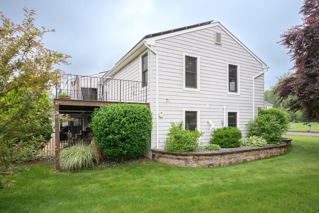 42 Janelle Dr