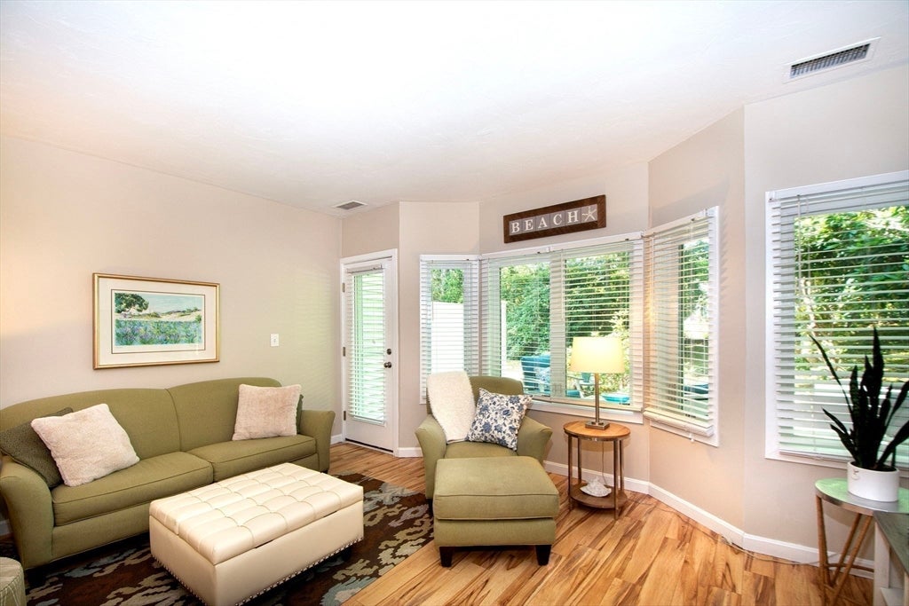 48 Westcliff Drive #48, Plymouth, MA Photo #18