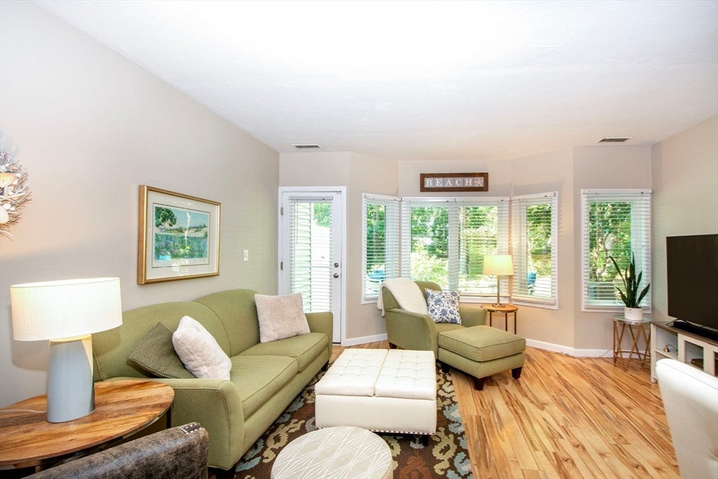 48 Westcliff Drive #48, Plymouth, MA Photo #17