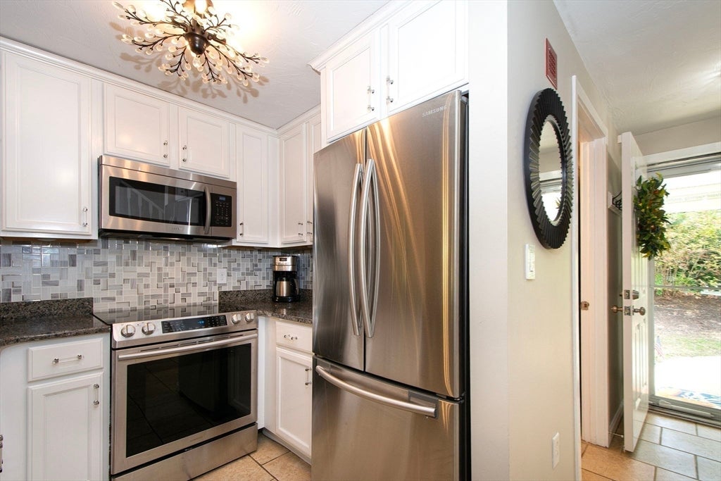 48 Westcliff Drive #48, Plymouth, MA Photo #12