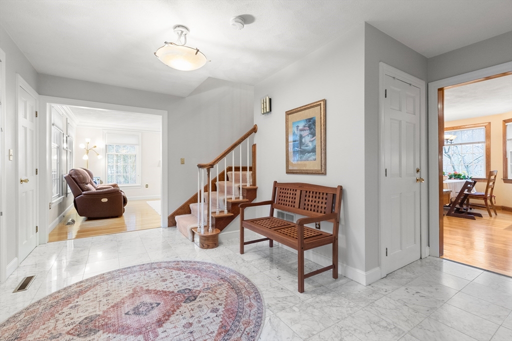 76 Dascomb Rd