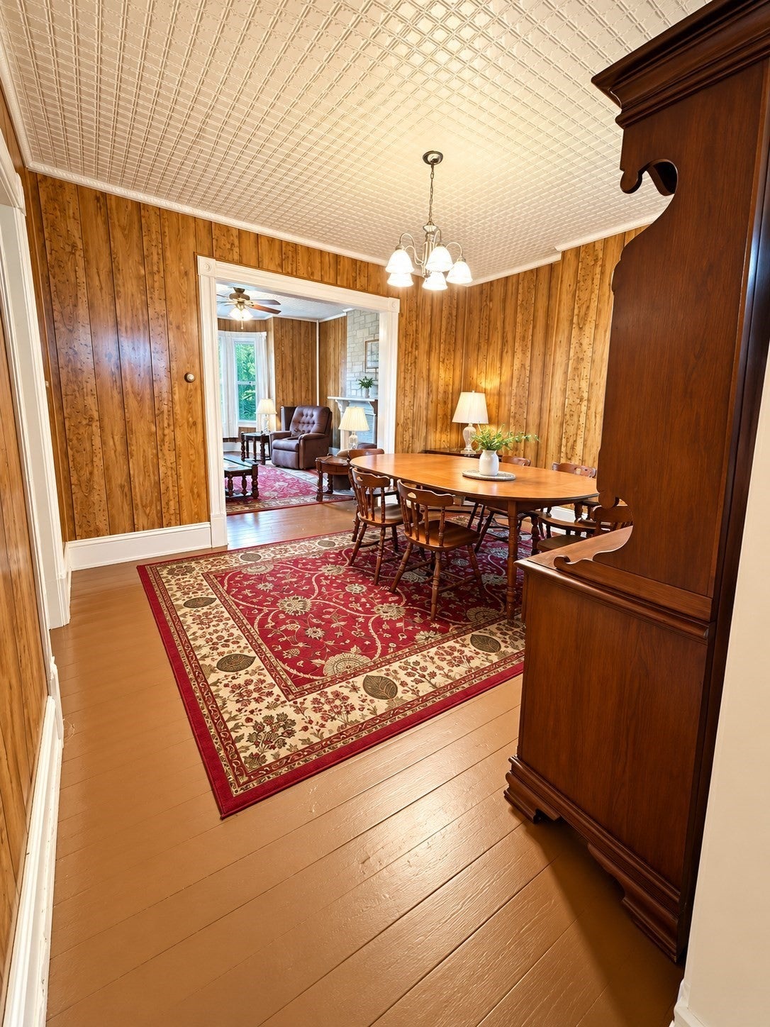 225 Suffolk St, Holyoke, MA Photo #14