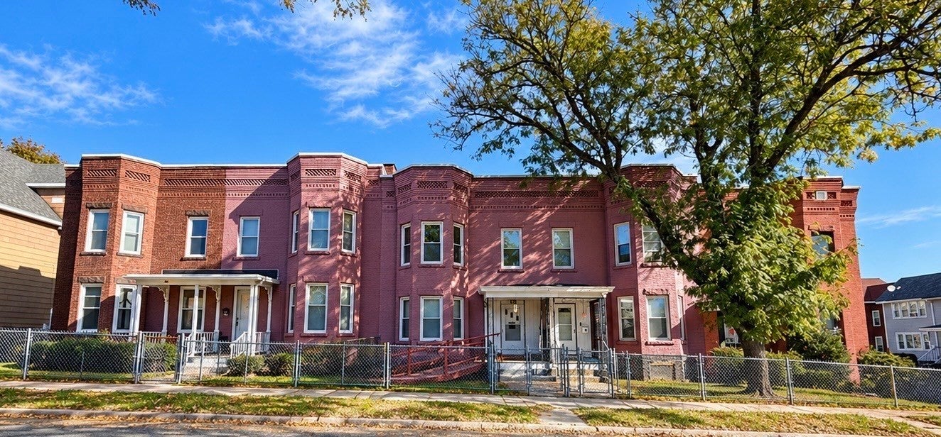 Photo of 225 Suffolk St, Holyoke, MA