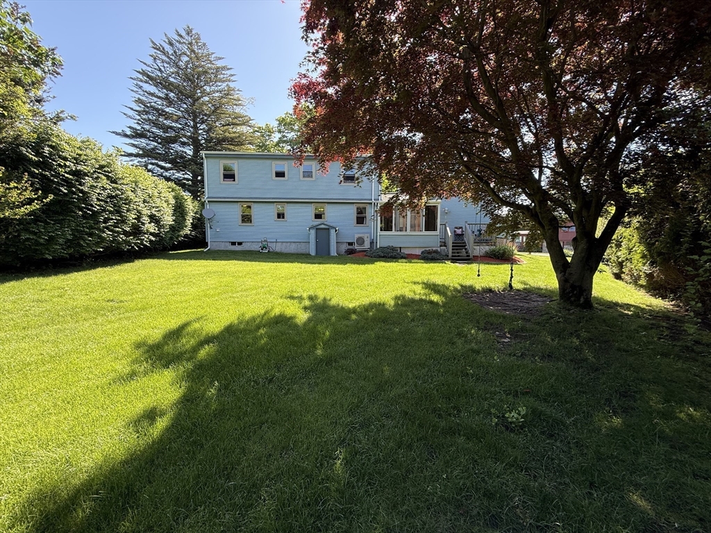 4 Mayfield Rd