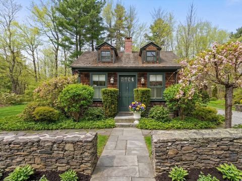 Photo of 65 Baldwinville Rd, Phillipston, MA 01331 (MLS # 73504854)