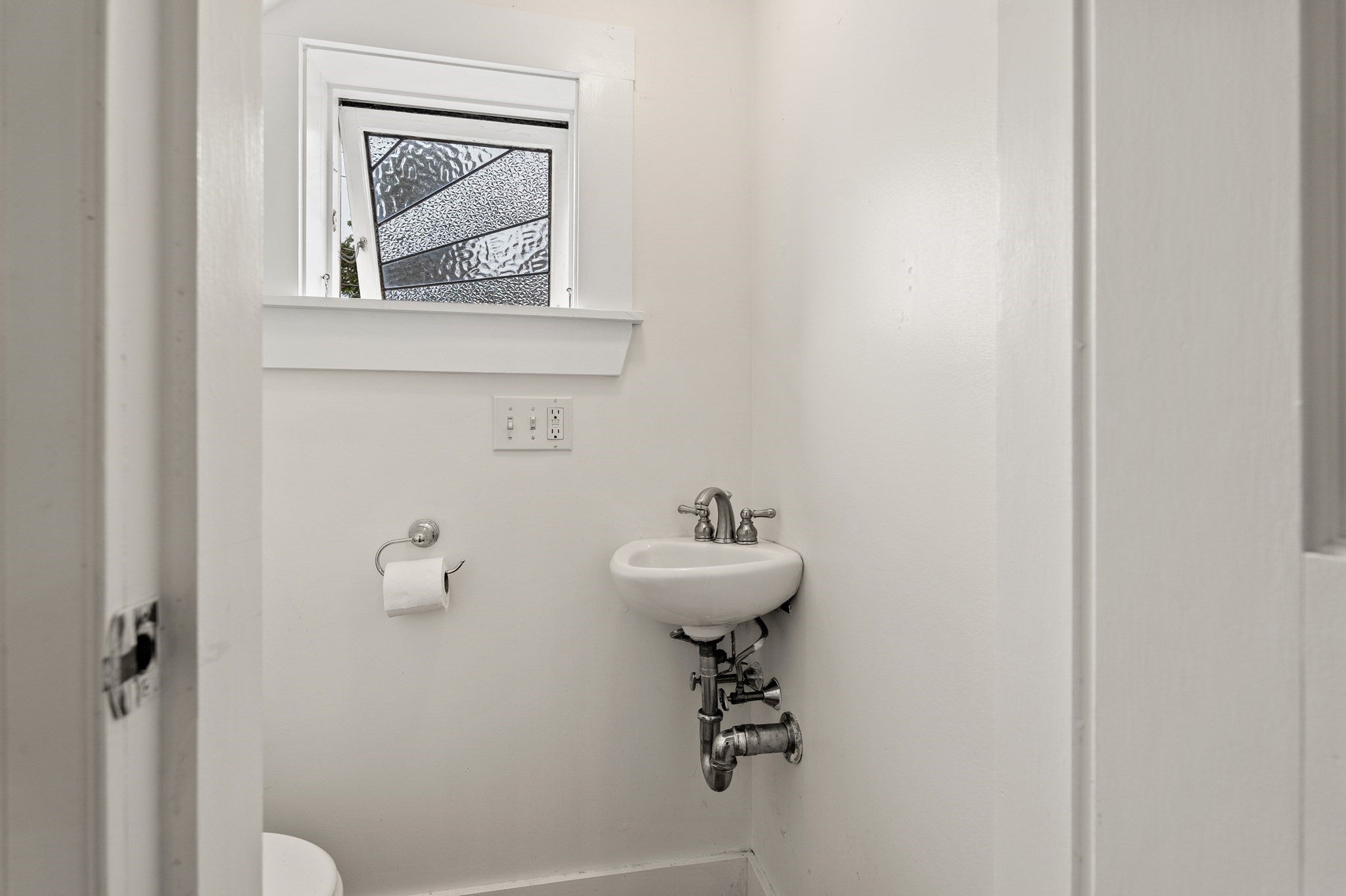 1105 Washington ST, Gloucester, MA, 1105 Washington ST, Gloucester, MA Photo #16