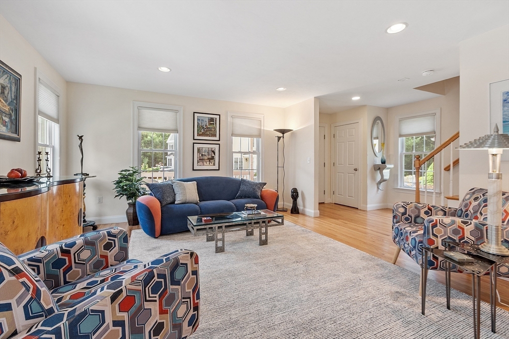 27 Mcintosh Drive 27