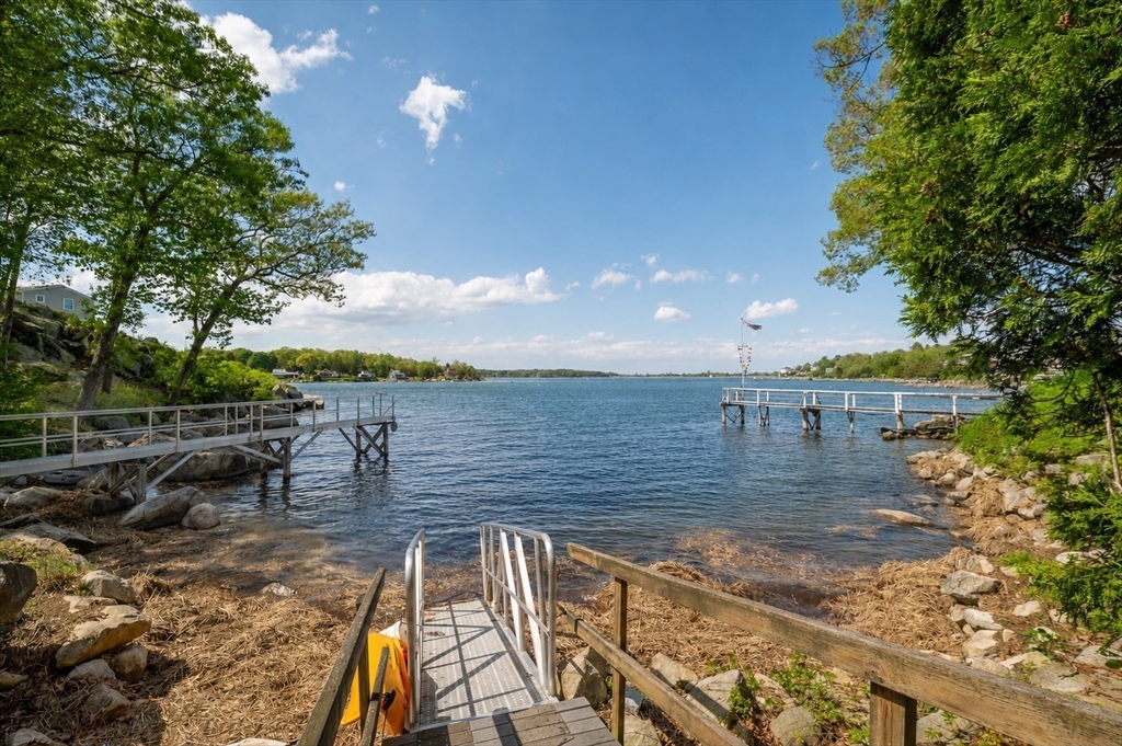 16 Tidal Cove Way
