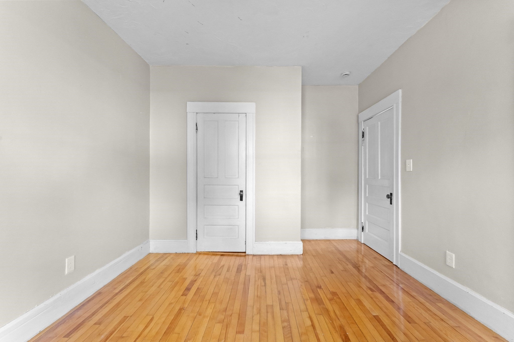 2 Haviland ST #1, Worcester, MA Photo #9