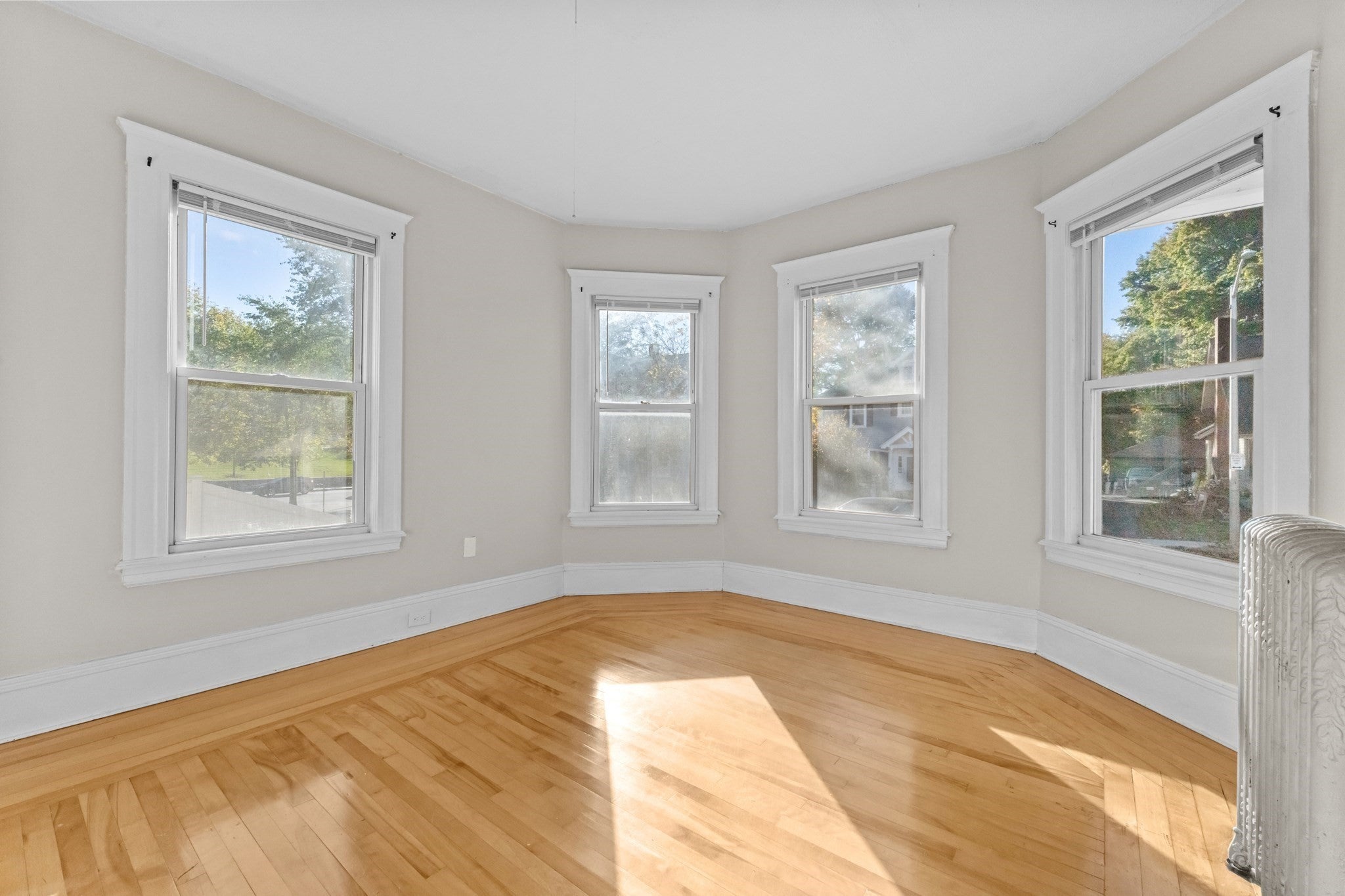 2 Haviland ST #1, Worcester, MA Photo #7