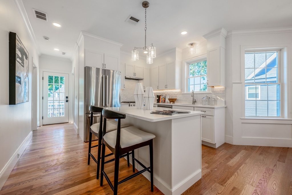 18-20 Sheridan Avenue
