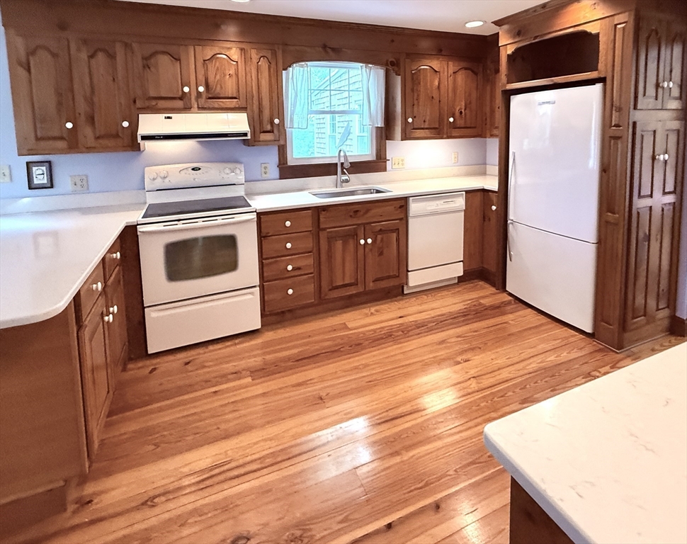 45 Curtis Dr