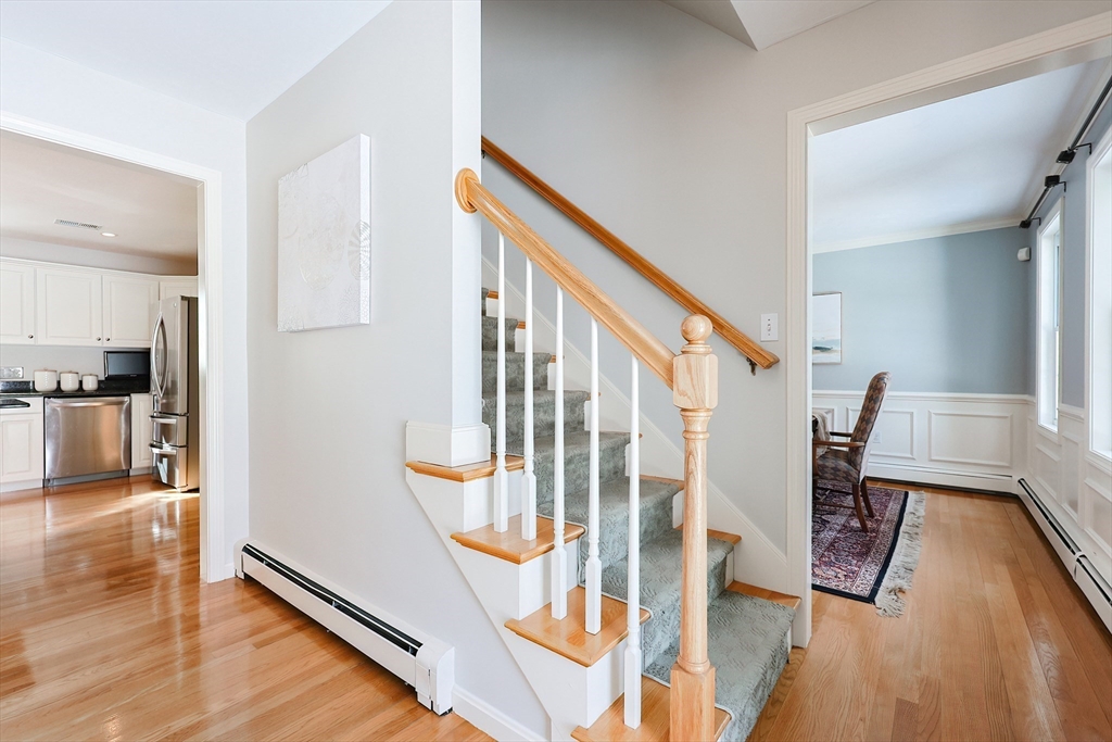 Franklin, Massachusetts 02038, United States, 5 Bedrooms Bedrooms, ,4 BathroomsBathrooms,Residential,Pending,78005