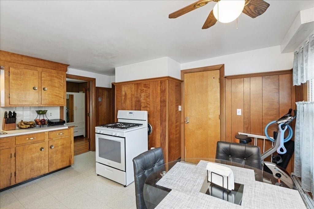 14 Atkinson St, Lawrence, MA, 14 Atkinson St, Lawrence, MA Photo #17