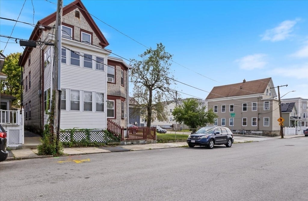 14 Atkinson St