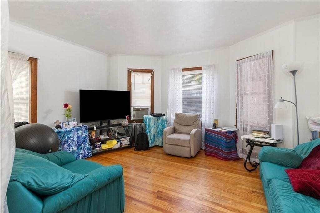 14 Atkinson St, Lawrence, MA, 14 Atkinson St, Lawrence, MA Photo #10