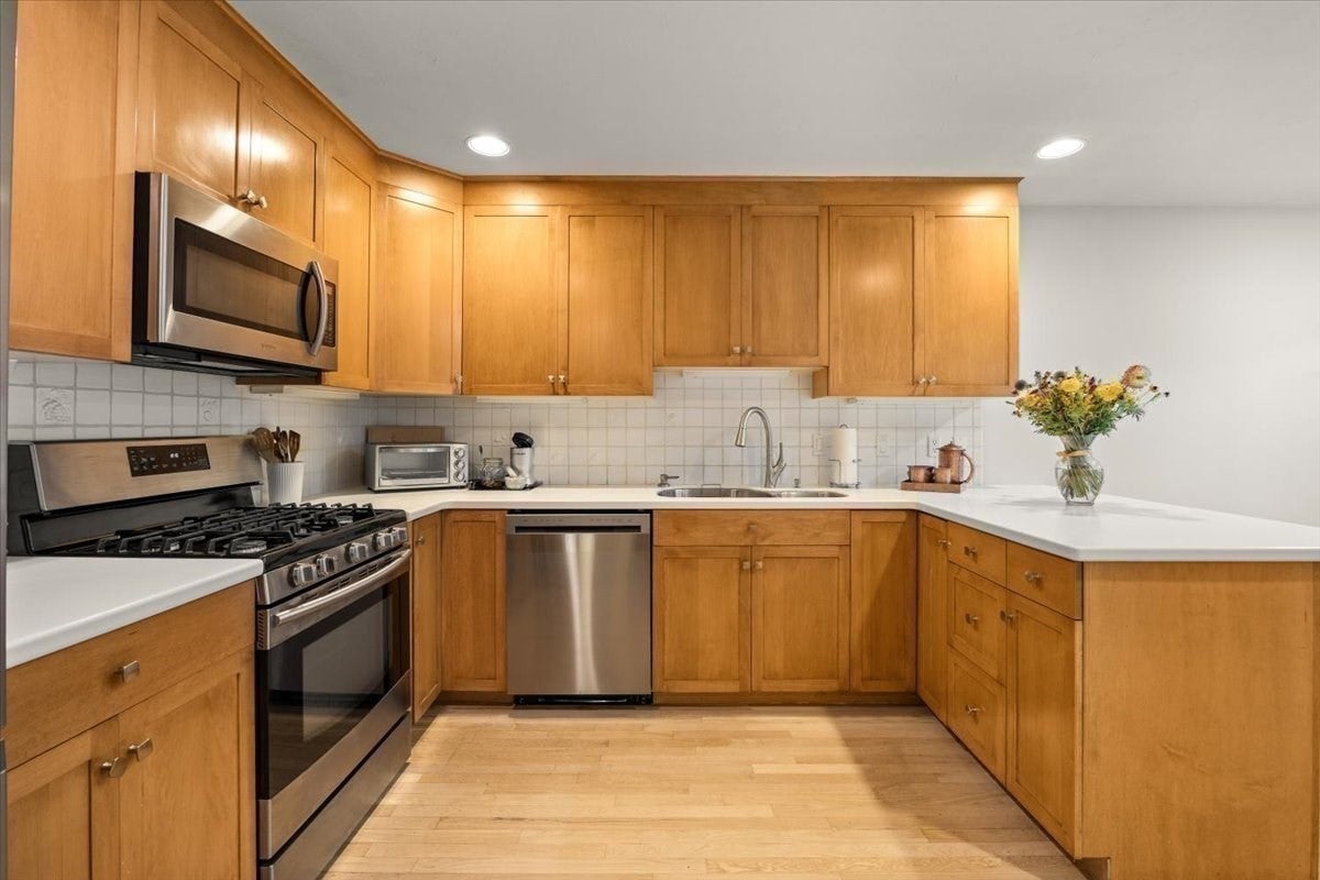 36 Baldwin Drive #36, Sharon, MA Photo #8