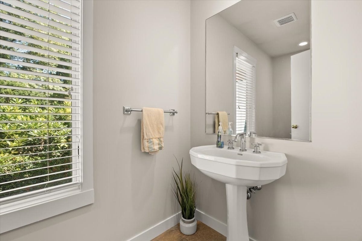 36 Baldwin Drive #36, Sharon, MA Photo #16